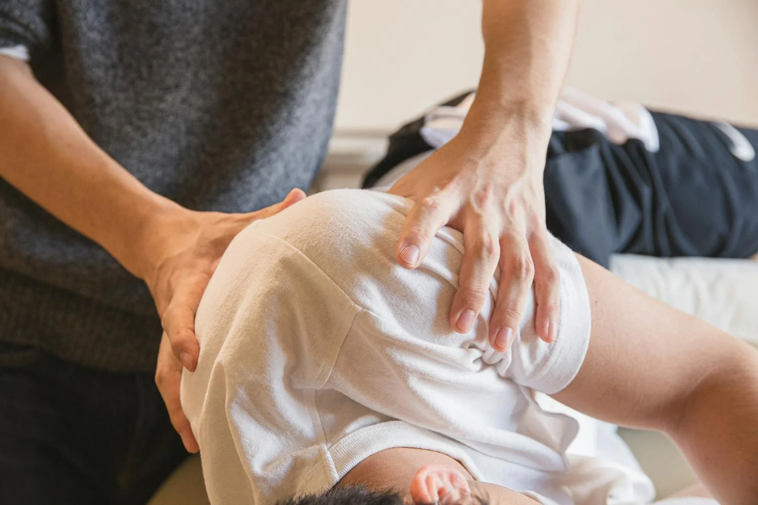 Physical therapy at Accident Clinic Miami
